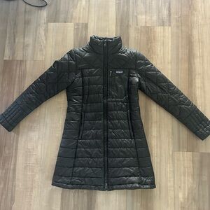 Women’s long down Patagonia black jacket